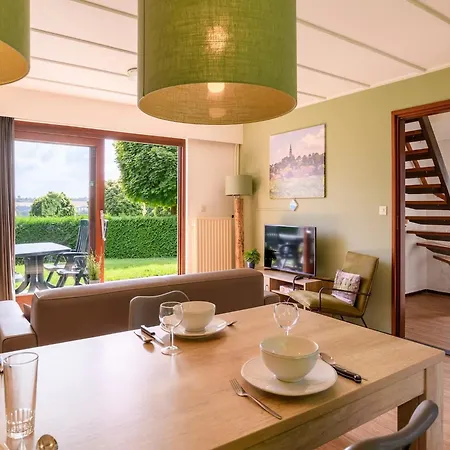 別荘 In Reevallis Near Scenic Hills *