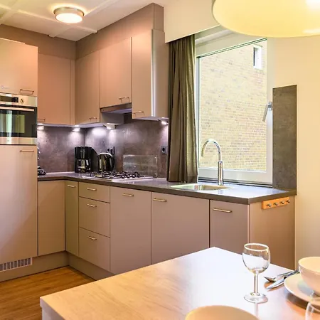 In Reevallis Near Scenic Hills * Вейлен